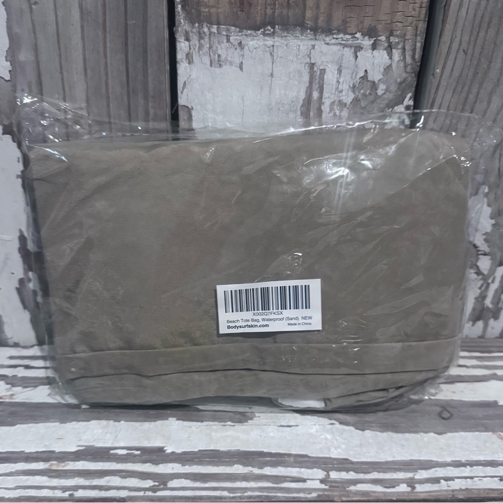Bodysurf Beach Bag Waterproof Sunproof Packable Foldsble Bag XL Sand NWT - Picture 6 of 6
